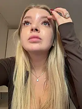 OdriOlsens live XXX chat