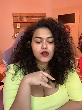 Chat XXX en directo de Curvydesifromgermany