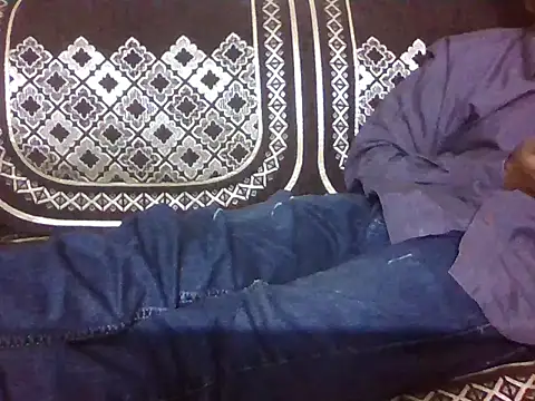 lucknowguy 现场XXX聊天