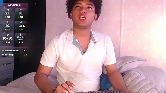 felipecams Adlı Modelin Canlı XXX Sohbeti