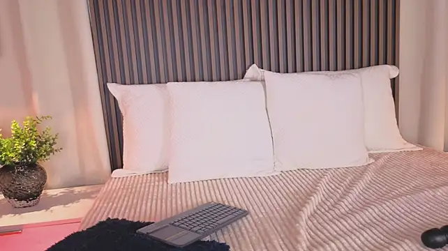 JacoboSwam Adlı Modelin Canlı XXX Sohbeti