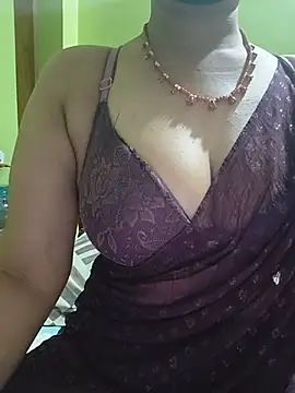 Praveena27telugu Live XXX Chat