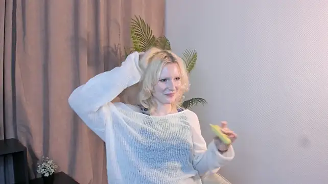 RaymondMartineze Adlı Modelin Canlı XXX Sohbeti