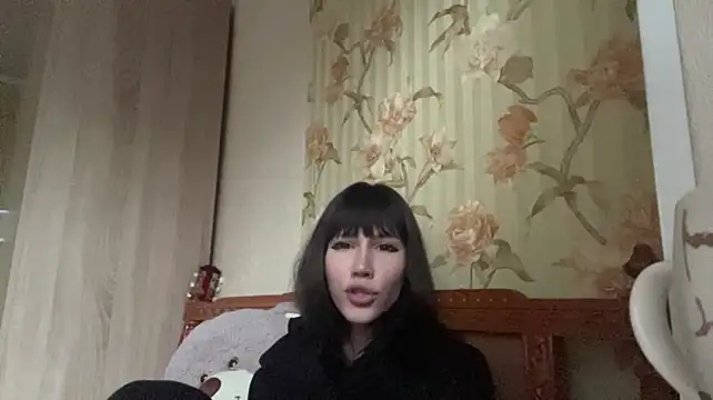MaganLothspeich Adlı Modelin Canlı XXX Sohbeti