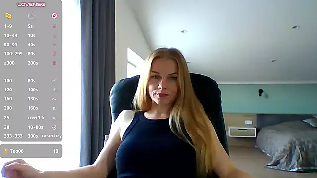 TinaDiamondn Live XXX chat
