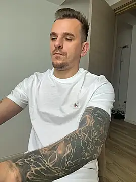 Huge_cock22cm's Live XXX Chat