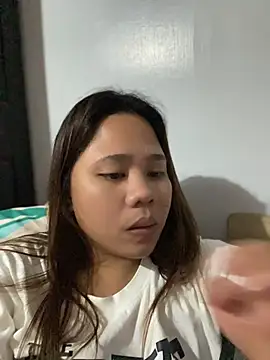 -CLARAMommy-n Live XXX chat