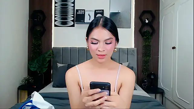 hotluna4u 现场XXX聊天