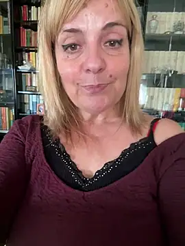 ElySun_ Chat XXX in diretta
