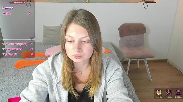 Chat XXX ao vivo de Kitkatvel