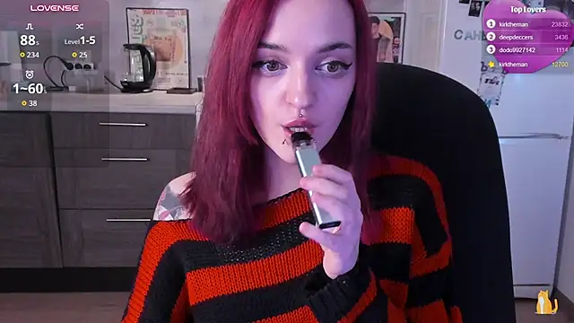 lina__tyaaan Chat XXX in diretta
