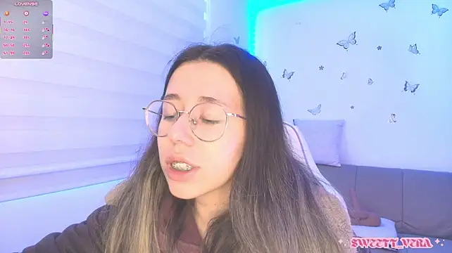 sweettvera Chat XXX live