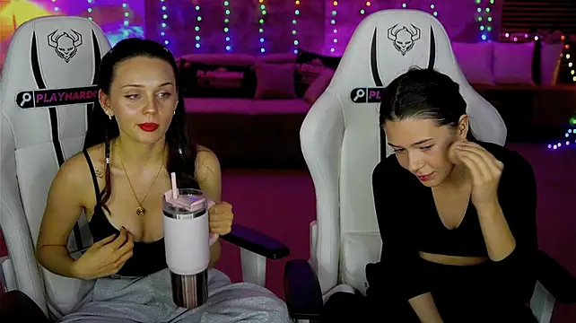 Chat +18 de Olivia054_Sweet ao vivo