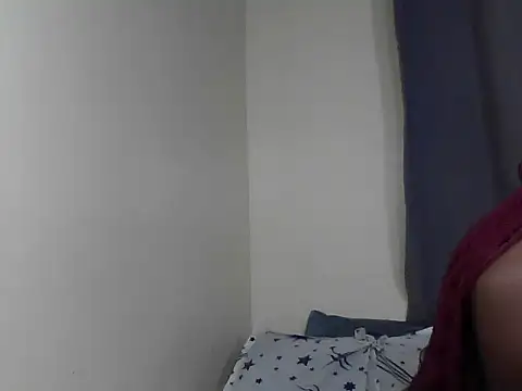 TwinniePink_'s Live XXX Chat