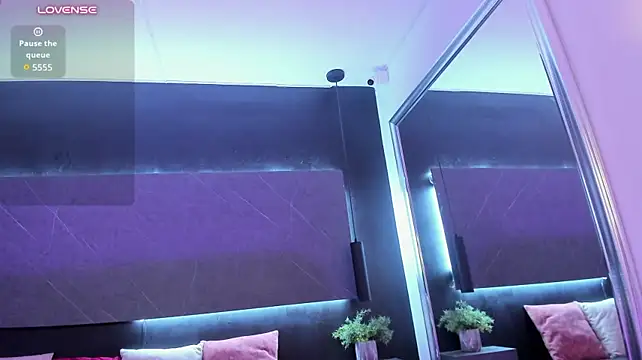 Chat +18 de red-meggann ao vivo