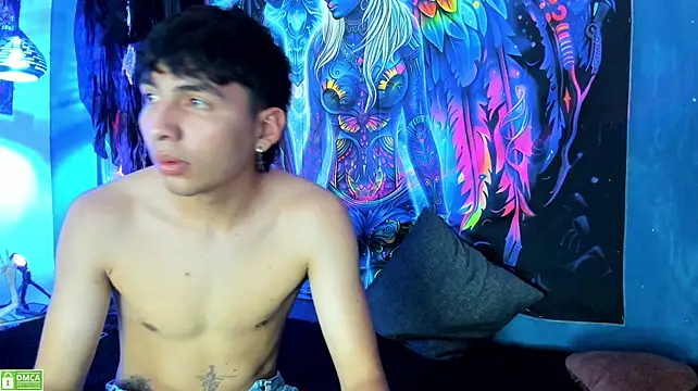 Leo_Royce Adlı Modelin Canlı XXX Sohbeti