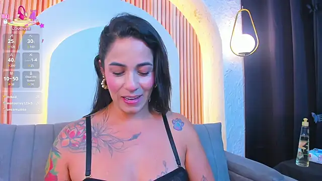 violet_scott_'s Live XXX Chat