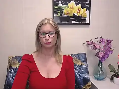 Chat XXX en directo de DoreenSexy