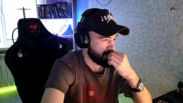 _Serious_Man Chat XXX live