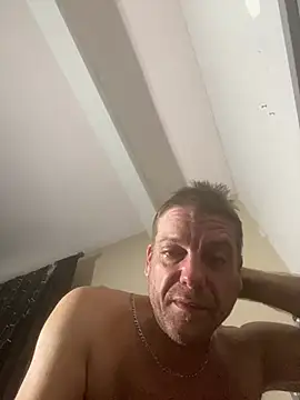 AidenMcKnight XXX чат на живо