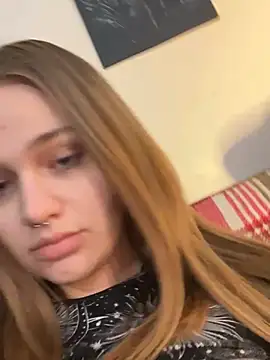 dollXXX34 – Naživo XXX chat