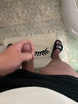 Show modela ridemydickbaby na web-kameri