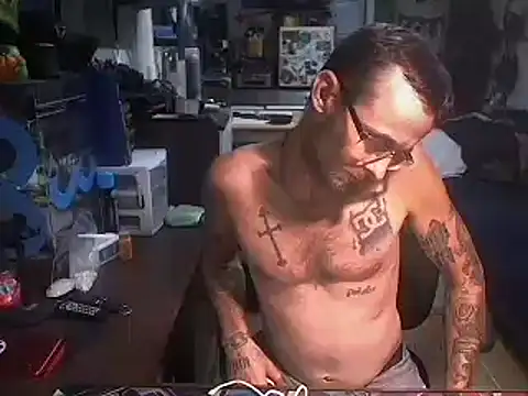 Chatroom XXX en direct de CloudDadddyyy