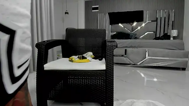 دردشة master_jens الجنسية المباشرة