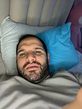 دردشة SecretGuyTr الجنسية المباشرة