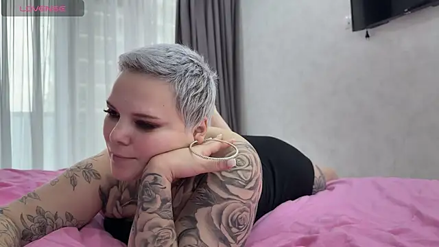 LikaBerry1 Live XXX-Chat
