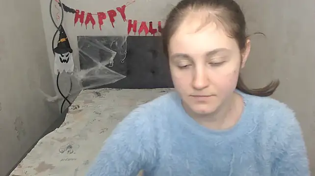 Holliy_Cooper Live XXX-chat