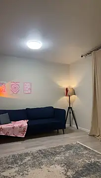 צ'אט XXX בשידור חי של TalyaMeow