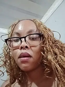 ShantelBootyBoobs live XXX chat