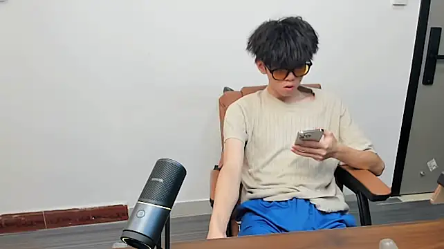 YT_11 élő XXX-chatje