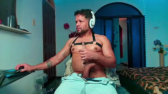 Živý XXX chat LucasGaeel