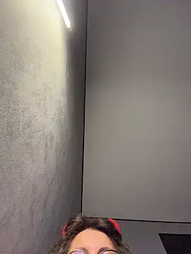 LinaMalinaz Adlı Modelin Canlı XXX Sohbeti