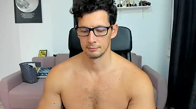 Chat +18 de BrutusK08 ao vivo