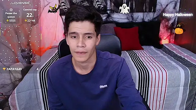 Jacob5_ Live XXX-chat