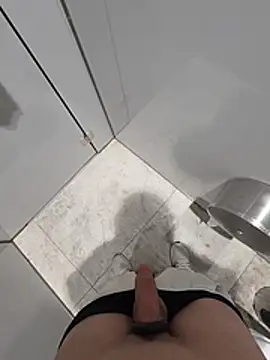 Holy_hellboy – Naživo XXX chat