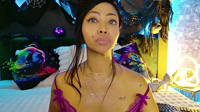 Chat XXX Live ElyaQuinn