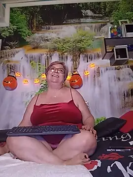 צ'אט XXX בשידור חי של QueenPammy1