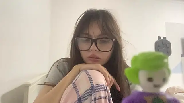 LuellaSerpasn Live XXX chat