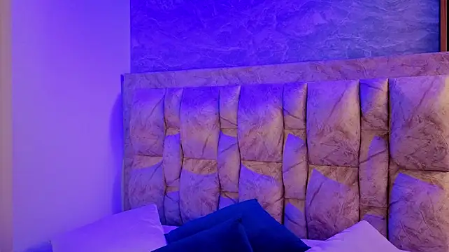 دردشة chloe_bluee_ الجنسية المباشرة