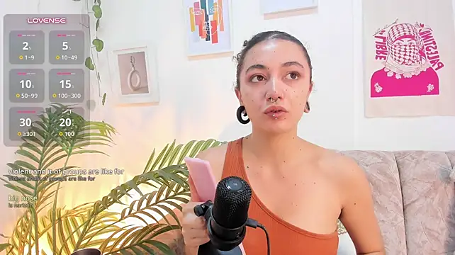 CurlyMeryJane Adlı Modelin Canlı XXX Sohbeti