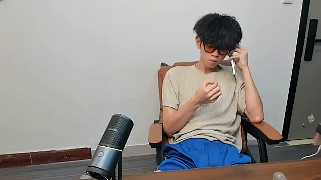 YT_11のライブXXXチャット