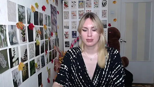 CapriScorpion live XXX chat