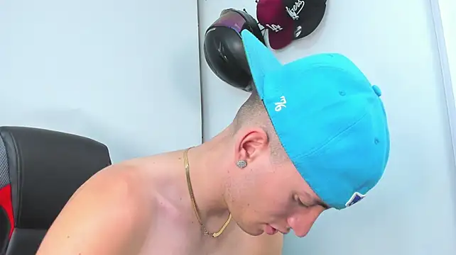 Chat XXX en directo de hunterheat__