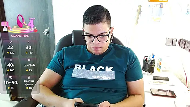 Chat XXX ao vivo de Realjoel01