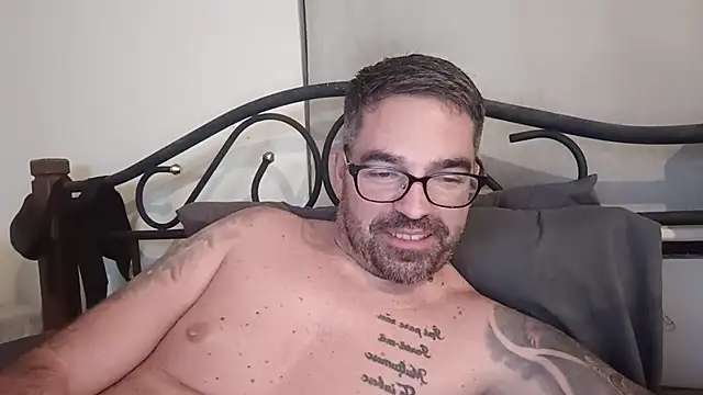 TheTransylvanian – Naživo XXX chat