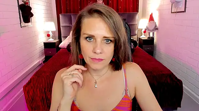 Chat +18 de EmiliaBedy ao vivo